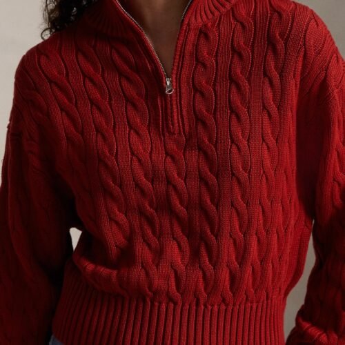 Custom Women's Cashmere Cable-Knit Sweater Custom Women's Cashmere Cable-Knit Sweater